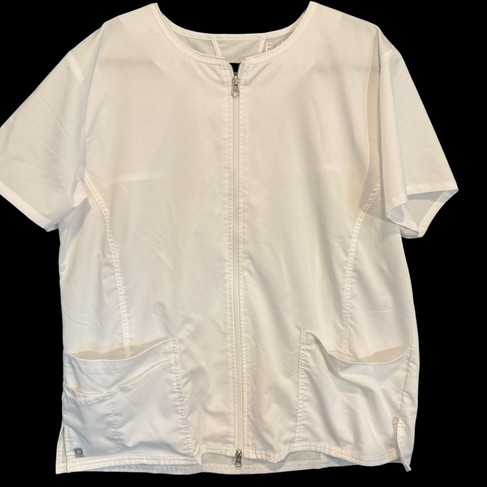 Maevn EON Women's Mesh Panel Short Sleeve Zip Front‎ Scrub Jacket (Style #8728)